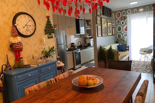 Sala de apartamento para alugar com 2 quartos, 70m² em Santa Mônica, Uberlândia