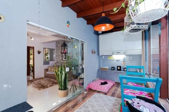 Casa à venda com 4 quartos, 184m² em Cavalhada, Porto Alegre