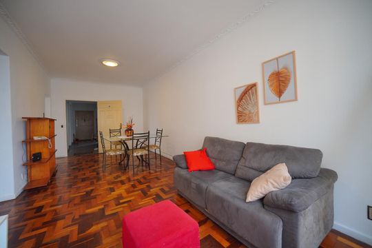 Sala de apartamento para alugar com 3 quartos, 106m² em Centro, Florianópolis