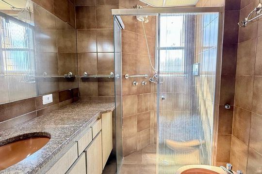 Apartamento à venda com 4 quartos, 179m² em Funcionários, Belo Horizonte