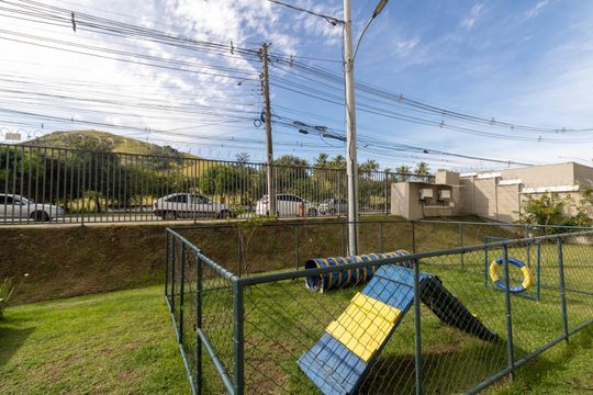 Vista do Quarto 1 de apartamento para alugar com 2 quartos, 40m² em Santa Cruz, Rio de Janeiro