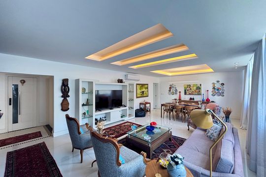 Sala de apartamento à venda com 4 quartos, 222m² em Copacabana, Rio de Janeiro