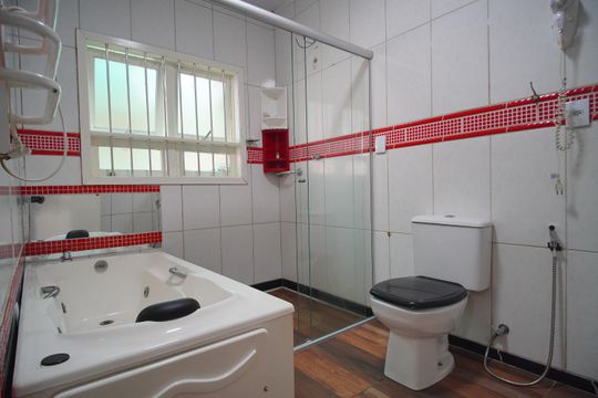 Banheiro da Suíte de casa à venda com 3 quartos, 140m² em Campina, São Leopoldo