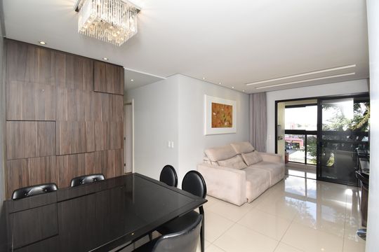 Sala de apartamento para alugar com 2 quartos, 65m² em Cristo Rei, Curitiba