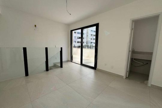 Apartamento à venda com 3 quartos, 133m² em Santo Antônio, Belo Horizonte