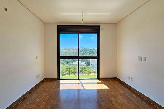 Casa à venda com 4 quartos, 468m² em Alphaville, Santana de Parnaíba
