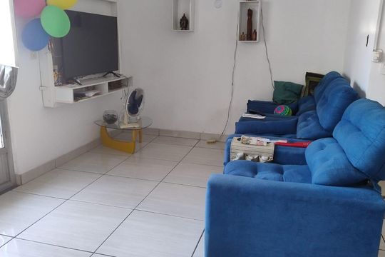 Casa para alugar com 2 quartos, 100m² em Bangu, Rio de Janeiro
