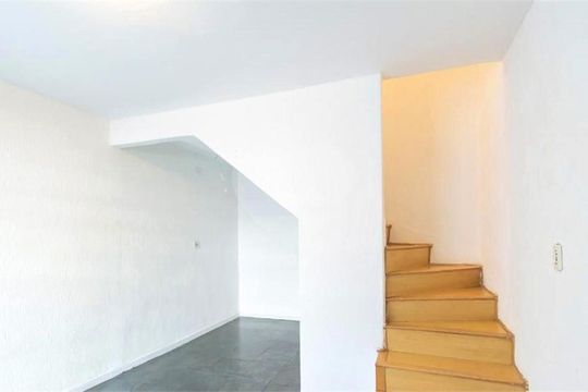 Casa à venda com 2 quartos, 115m² em Chácara Santo Antônio (Zona Sul), São Paulo