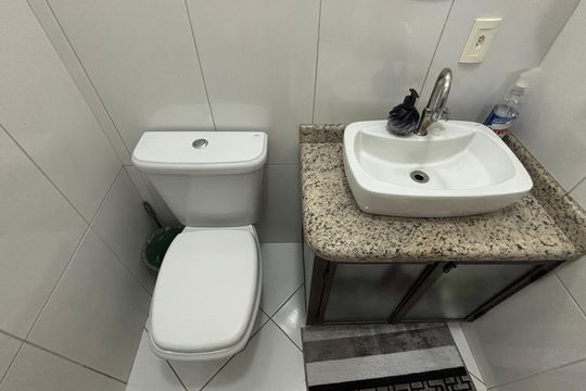 Lavabo de casa à venda com 3 quartos, 128m² em Santa Terezinha, Santo André