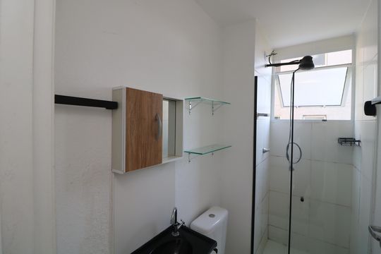 Banheiro de apartamento à venda com 2 quartos, 41m² em Jardim Egle, São Paulo
