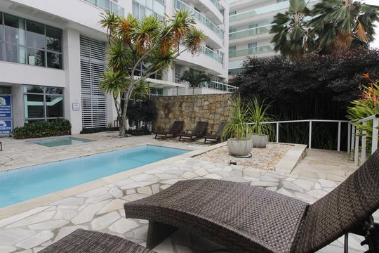 Apartamento para alugar com 1 quarto, 70m² em Algodoal, Cabo Frio
