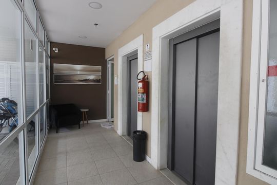 Apartamento para alugar com 1 quarto, 70m² em Algodoal, Cabo Frio