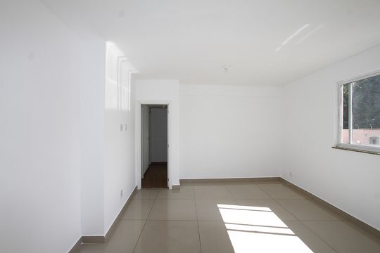 Apartamento para alugar com 3 quartos, 92m² em Padre Eustáquio, Belo Horizonte