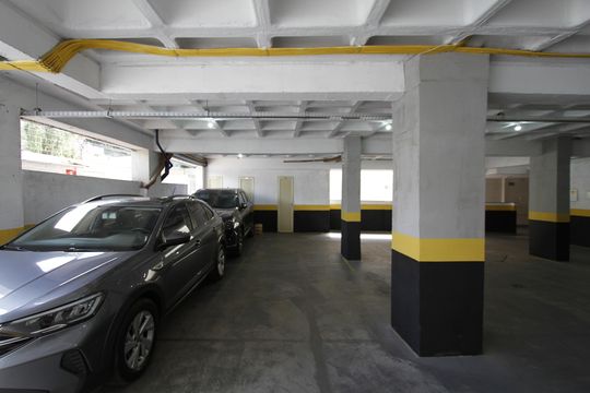 Garagem de apartamento para alugar com 3 quartos, 92m² em Padre Eustáquio, Belo Horizonte