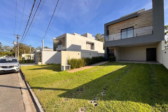Fachada de apartamento à venda com 3 quartos, 255m² em Guaratiba, Rio de Janeiro