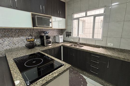 Cozinha de apartamento à venda com 3 quartos, 220m² em Parque Industriario, Santo André
