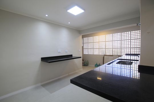 Apartamento à venda com 3 quartos, 101m² em Vila Clementino, São Paulo