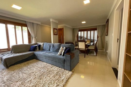 Sala de casa para alugar com 3 quartos, 197m² em Itaguaçu, Florianópolis