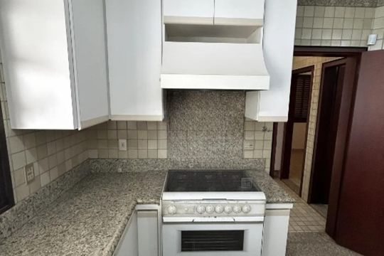 Cozinha de casa para alugar com 5 quartos, 379m² em Fundinho, Uberlândia
