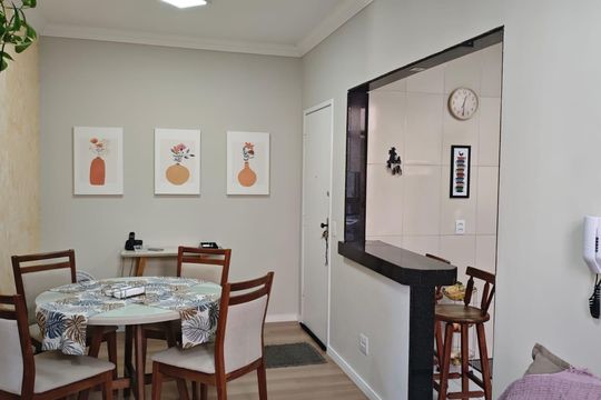 Sala de apartamento à venda com 2 quartos, 70m² em Boa Vista, Belo Horizonte
