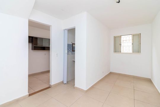 Apartamento para alugar com 1 quarto, 25m² em Chora Menino, São Paulo
