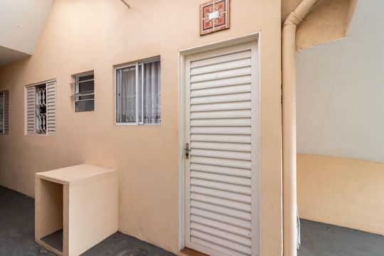 Fachada da Casa de apartamento para alugar com 1 quarto, 25m² em Chora Menino, São Paulo