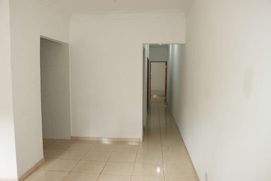 Sala de casa de condomínio para alugar com 3 quartos, 77m² em Jardim Nova Coimbra, Cotia
