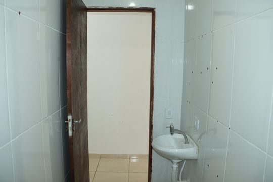 Lavabo de casa de condomínio para alugar com 3 quartos, 77m² em Jardim Nova Coimbra, Cotia