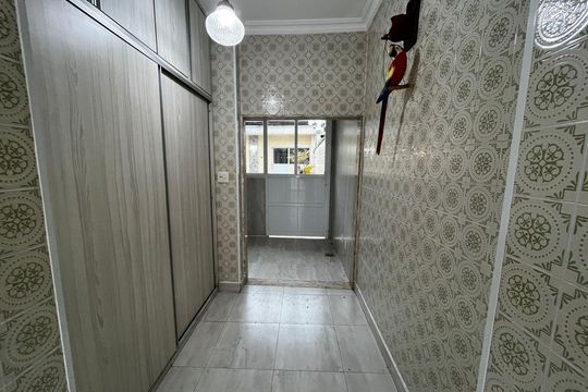 Casa para alugar com 3 quartos, 236m² em Embaré, Santos