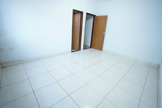Casa à venda com 3 quartos, 160m² em Coimbra, Goiânia