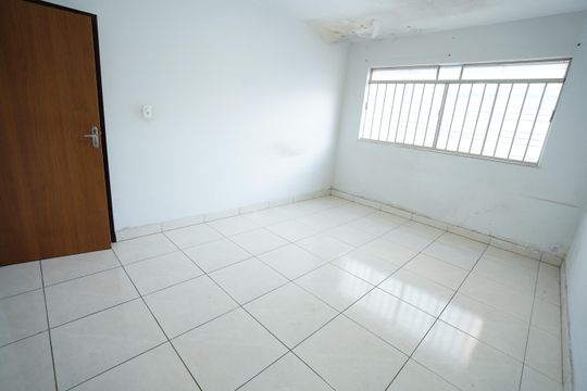 Casa à venda com 3 quartos, 160m² em Coimbra, Goiânia
