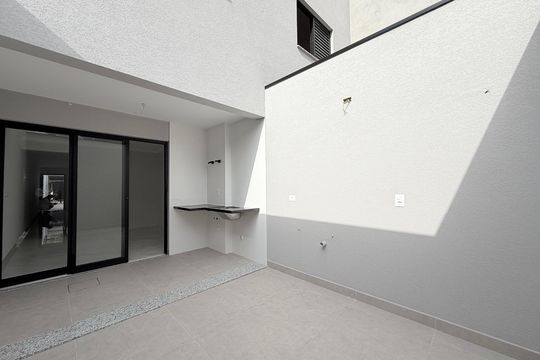Quintal de casa à venda com 3 quartos, 120m² em Vila Prudente, São Paulo