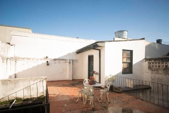 Área externa de casa à venda com 3 quartos, 281m² em Petrópolis, Porto Alegre