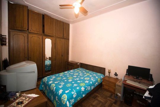 Quarto de casa à venda com 3 quartos, 281m² em Petrópolis, Porto Alegre