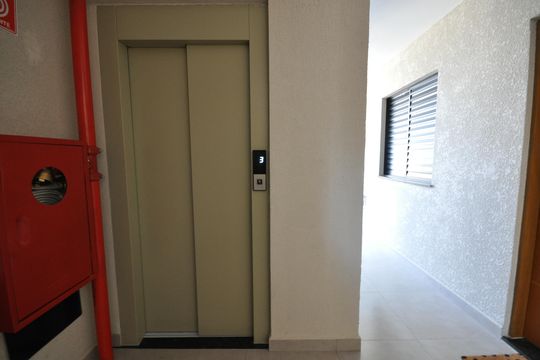 Elevador de apartamento para alugar com 2 quartos, 38m² em Vila Isolina Mazzei, São Paulo