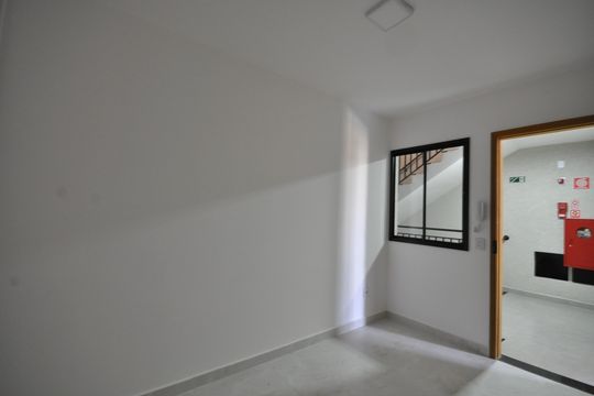Apartamento para alugar com 2 quartos, 38m² em Vila Isolina Mazzei, São Paulo