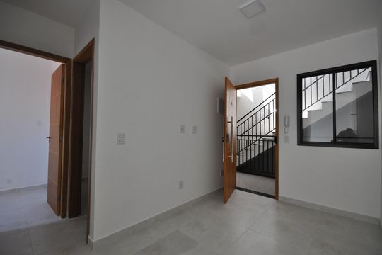 Apartamento para alugar com 2 quartos, 38m² em Vila Isolina Mazzei, São Paulo