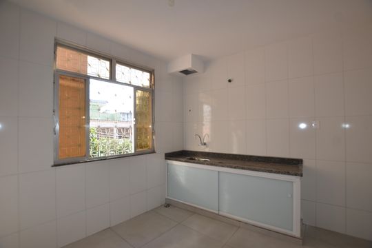 Cozinha de casa para alugar com 2 quartos, 90m² em Vila Valqueire, Rio de Janeiro