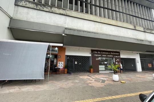 Fachada de apartamento à venda com 3 quartos, 60m² em Centro, Novo Hamburgo