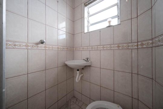 Banheiro 2 de casa à venda com 2 quartos, 70m² em Jardim Belem, São Paulo