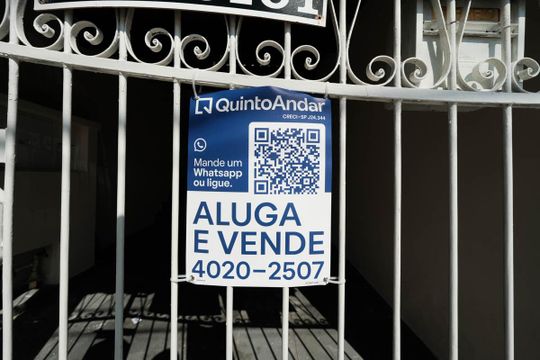 Fachada de casa à venda com 2 quartos, 70m² em Jardim Belem, São Paulo