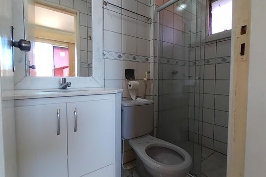 Suíte Banheiro de apartamento para alugar com 3 quartos, 68m² em Chácaras Tubalina e Quartel, Uberlândia