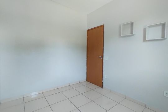 Apartamento para alugar com 2 quartos, 48m² em Chácaras Tubalina e Quartel, Uberlândia