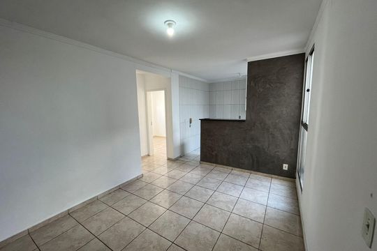 Apartamento à venda com 2 quartos, 45m² em Camargos, Belo Horizonte