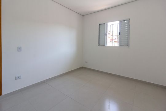 Quarto  de kitnet/studio para alugar com 1 quarto, 28m² em Jardim Paraiso, Guarulhos