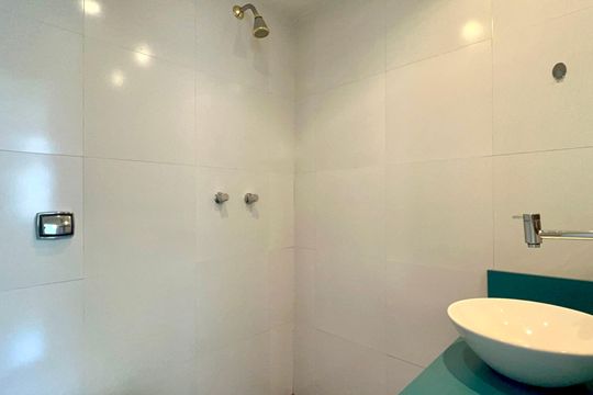 Banheiro de apartamento à venda com 2 quartos, 80m² em Jardim Paulista, São Paulo