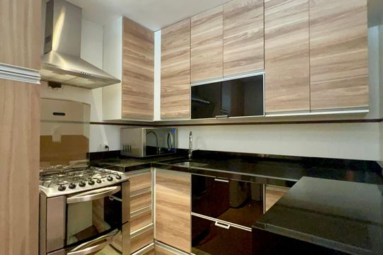 Cozinha de apartamento à venda com 2 quartos, 80m² em Jardim Paulista, São Paulo