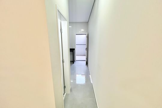 Corredor de casa à venda com 3 quartos, 123m² em Jardim Sao Paulo(zona Norte), São Paulo
