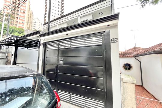 Fachada de casa à venda com 3 quartos, 123m² em Jardim Sao Paulo(zona Norte), São Paulo