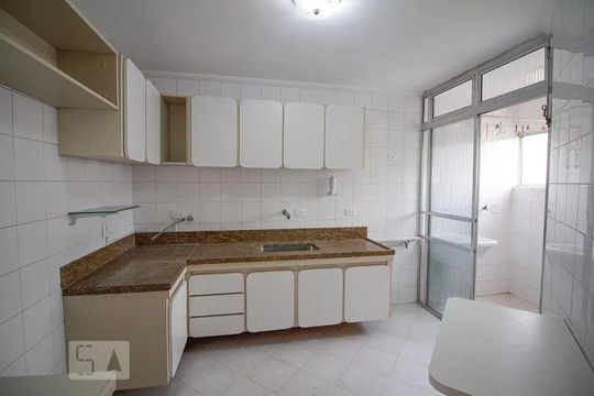 Cozinha de apartamento à venda com 3 quartos, 80m² em Pompeia, São Paulo